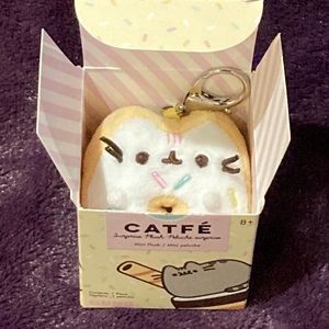 Pusheen Catfe - Open Surprise Box - Doughnut